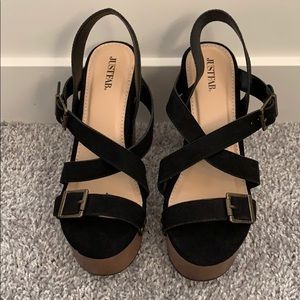 Block heel sandals